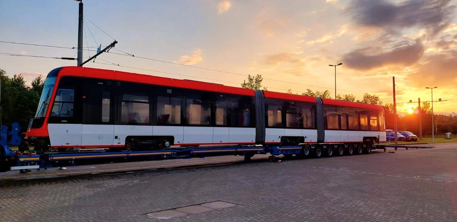 Neue Škoda-Straßenbahnen